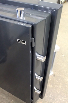Used 3526 JewelersX6 TL30X6 High Security Safe